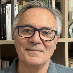 Dr. Antonio Ares Camerino